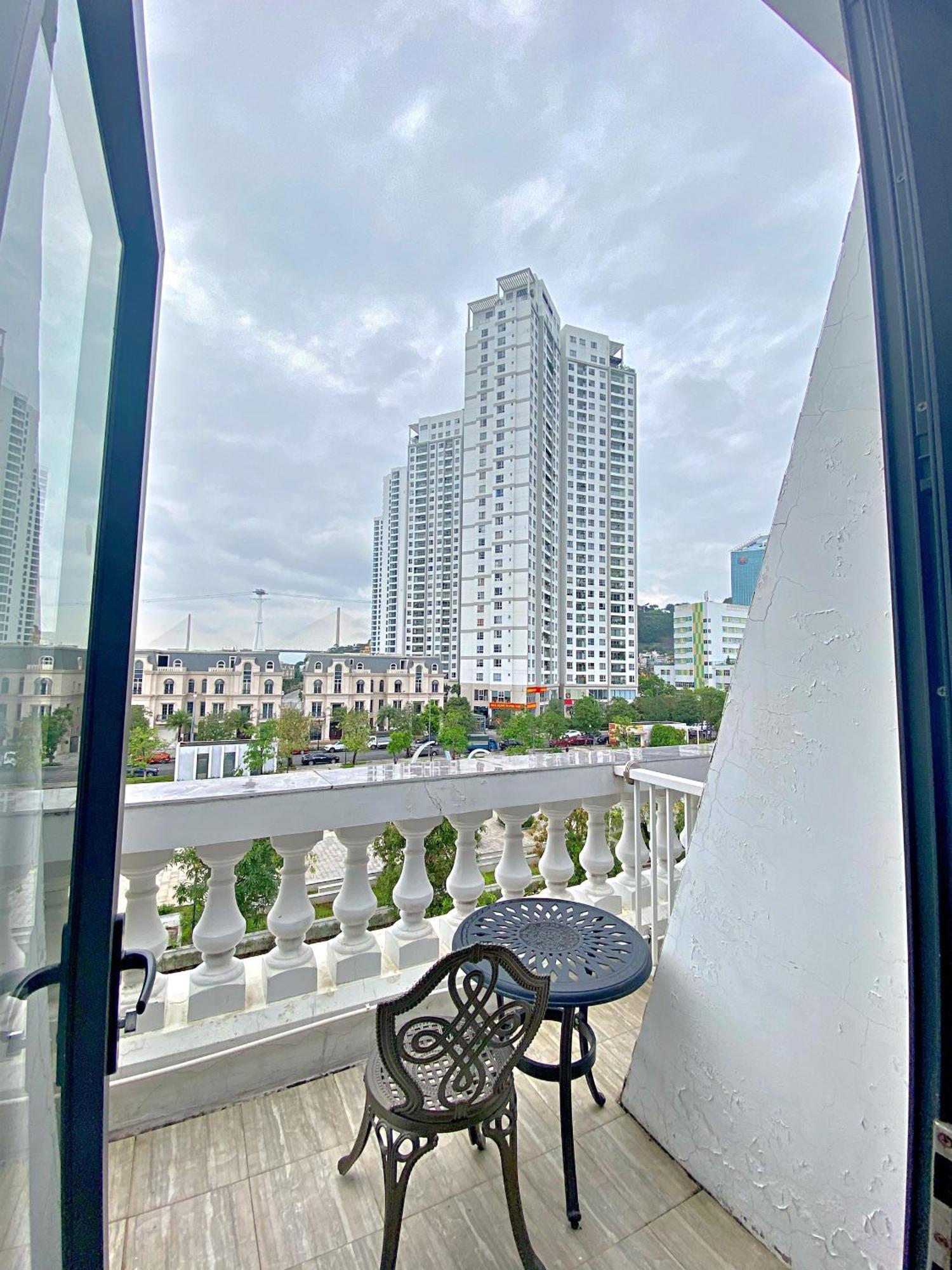 Blue Diamond Hotel ハロン エクステリア 写真