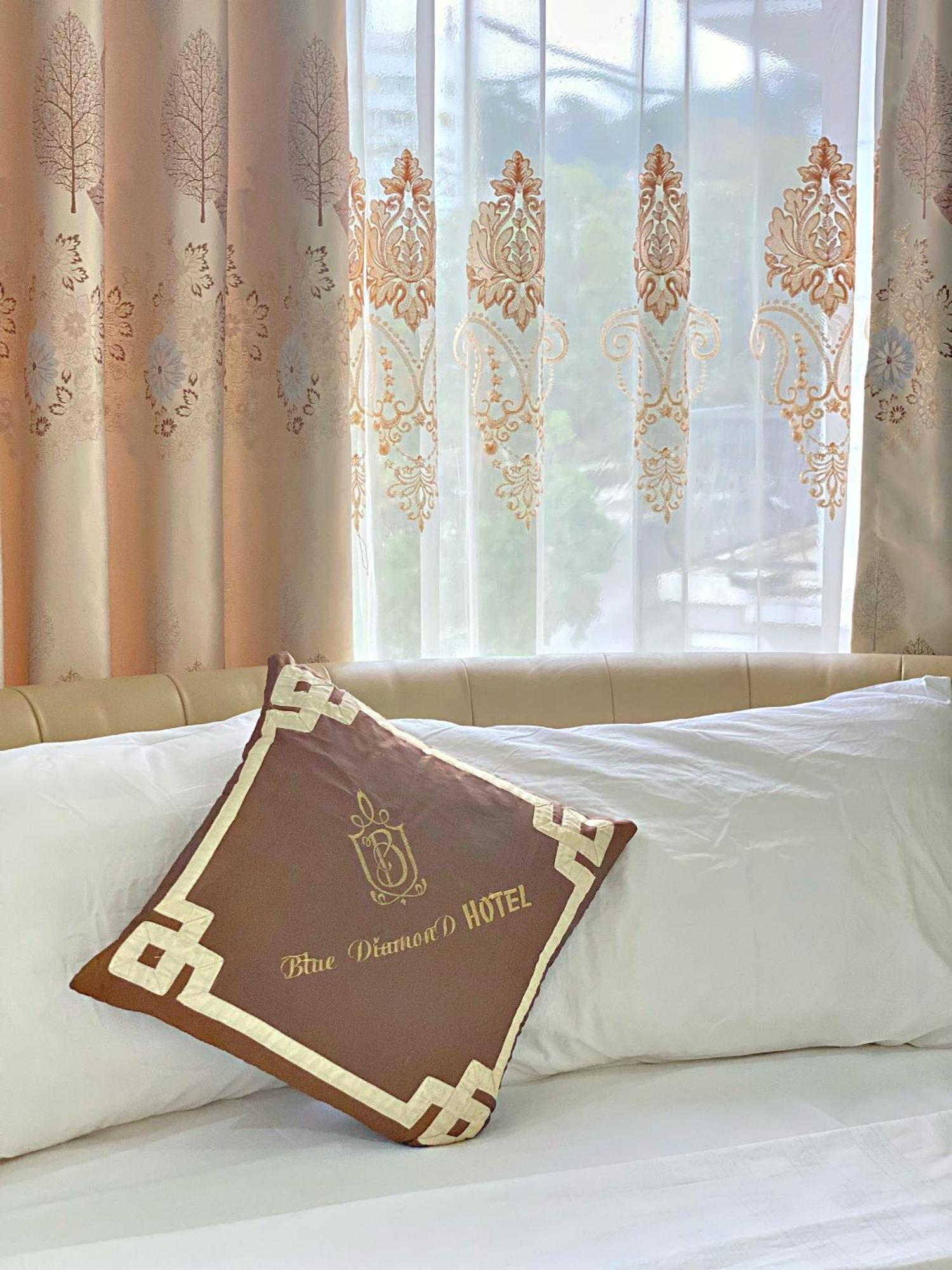 Blue Diamond Hotel ハロン エクステリア 写真